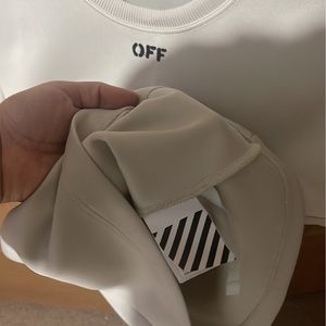 Off white T-Shirt